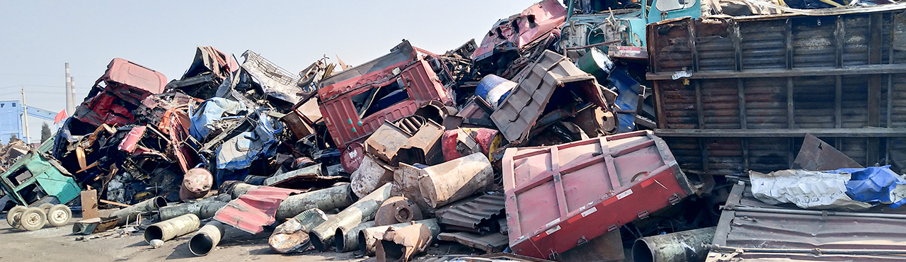 金屬撕碎機正逐漸成為回收廢舊金屬中重要的一環(圖1) 金屬撕碎機正逐漸成為回收廢舊金屬中重要的一環(圖1)